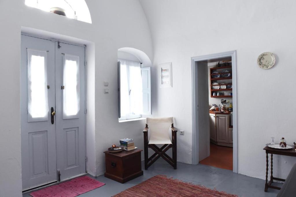 Calderimi Traditional Houses Fira  Exterior photo