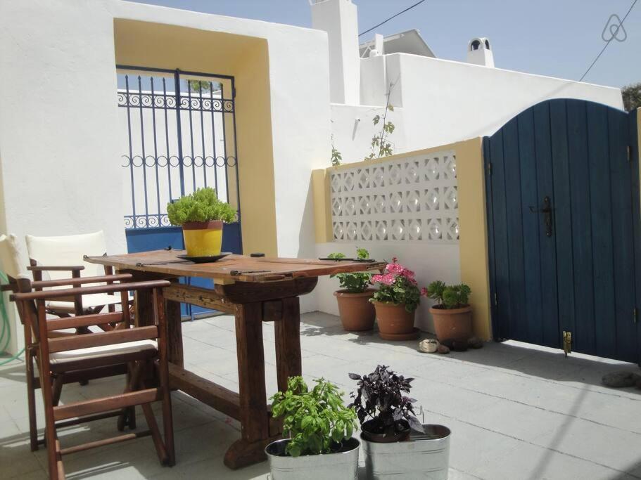 Calderimi Traditional Houses Fira  Exterior photo
